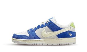 Nike SB Dunk Low Pro Fly Streetwear Gardenia