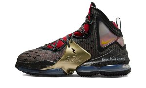 Nike Lebron 19 Doernbecher