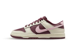Nike Dunk Low Retro PRM Valentine's Day (2023)