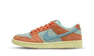 Nike SB Dunk Low Orange Emerald Rise