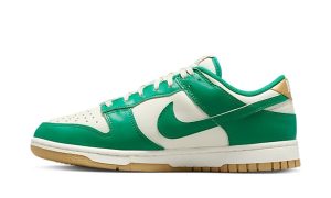 Nike Dunk Low WMNS 'Malachite University Gold'
