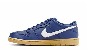 Nike SB Dunk Low 'Navy Gum'