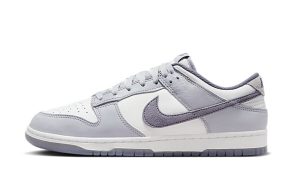 Nike Dunk Low SE Light Carbon