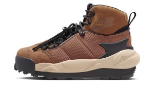 sacai x Nike Magmascape 'Light British Tan'