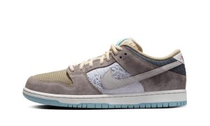 Nike SB Dunk Low 'Big Money Savings'