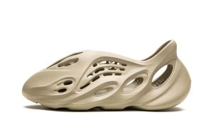 Yeezy Foam RNNR 'Stone Salt'