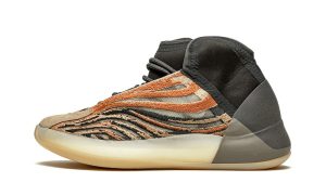 Yeezy QNTM 'Flash Orange'