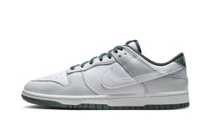 Nike Dunk Low Retro SE 'Photon Dust Vintage Green'
