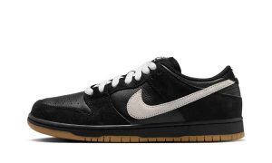 Nike Dunk Low Pro SB 'Black White Gum'