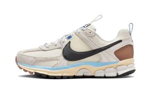 Nike Zoom Vomero 5 'Designed by Japan' (W)