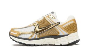 Nike Zoom Vomero 5 'Metallic Gold' (W)