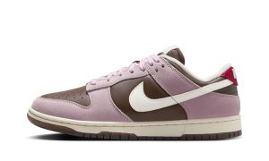 Nike Dunk Low 'Neapolitan' (W)