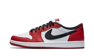 Jordan 1 Retro Low OG Chicago (2025)