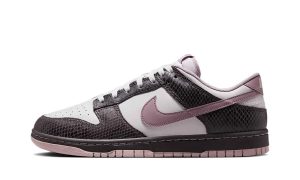 Nike Dunk Low SE Medium Ash Violet Snakeskin