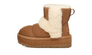 UGG Classic Chillapeak Boot 'Chestnut' (W)