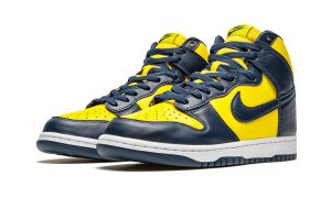 Nike Dunk High Michigan (2020) - Image 2