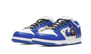 Nike SB Dunk Low Supreme Stars Hyper Royal (2021) - Image 2