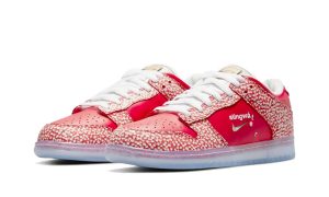 Nike Dunk SB Low Stingwater Magic Mushroom - Image 2