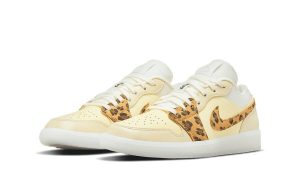 Jordan 1 Low SNKRS Day (Women's) - Imagen 2