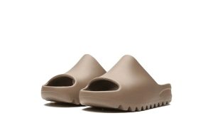 Yeezy Slide 'Earth Brown' (Kids) - Image 2