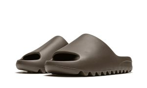 Yeezy Slide 'Soot' - Image 2