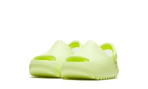 Yeezy Slide Glow Green (Infant) - Image 2