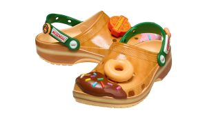 Crocs Classic Clog Krispy Kreme – Image 2