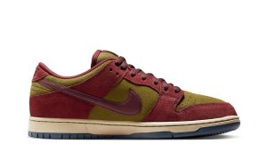 Nike SB Dunk Low Dark Team Red Olive Flak - Image 2