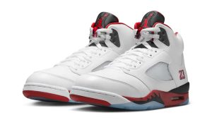 Jordan 5 Retro Fire Red Black Tongue (2025) - Afbeelding 2