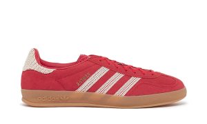 adidas Gazelle Indoor Better Scarlet Wonder White Gum (W) - Image 2