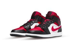 Air Jordan 1 Mid Bred Toe – Image 2