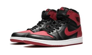 Air Jordan 1 Retro High OG Bred - Image 2