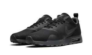 Nike Air Max Tavas Triple Black – Bild 2