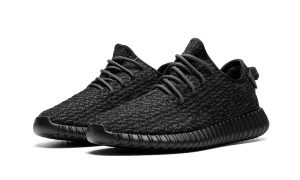 Yeezy Boost 350 V1 'Pirate Black' – Image 2