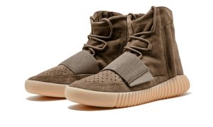 Yeezy Boost 750 'Chocolate' – Image 2