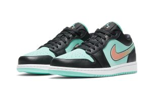 Air Jordan 1 Low Tropical Twist - Image 2