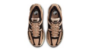 Nike Zoom Vomero 5 Sanddrift (W) - Imagen 3