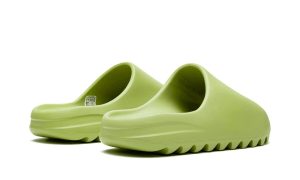 adidas Yeezy Slide Resin - Image 3