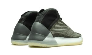 Yeezy QNTM 'Barium' – Bild 3