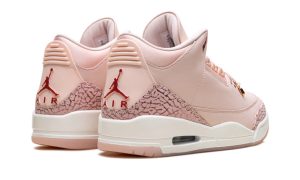 Jordan 3 Retro 'Valentine's Day' (2025) (W) – Bild 3