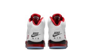 Jordan 5 Retro Fire Red Black Tongue (2025) - Afbeelding 3