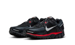 Nike Zoom Vomero 5 Black Metallic University Red – Image 3