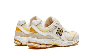 New Balance 2002R Conversations Amongst Us – Bild 3