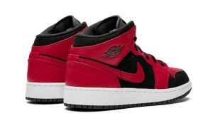 Jordan 1 Mid Reverse Bred (GS) – Bild 3
