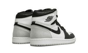 Air Jordan 1 Retro High OG Stage Haze - Image 3