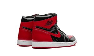 Air Jordan 1 Retro High OG Bred Patent (GS) - Image 3
