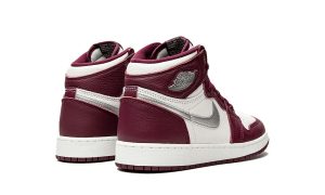 Air Jordan 1 Retro High OG Bordeaux (GS) - Afbeelding 3