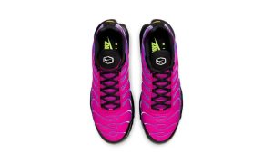 Nike Air Max Plus Rebellious Air Fireberry – Image 3