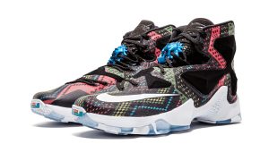 Nike LeBron 13 BHM (2016) – Bild 3