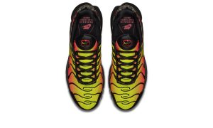 Nike Air Max Plus Black Volt Solar Red (W) – Image 3